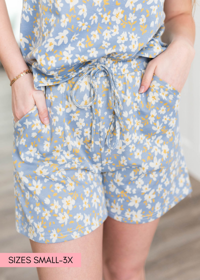 Blue floral shorts with pockets