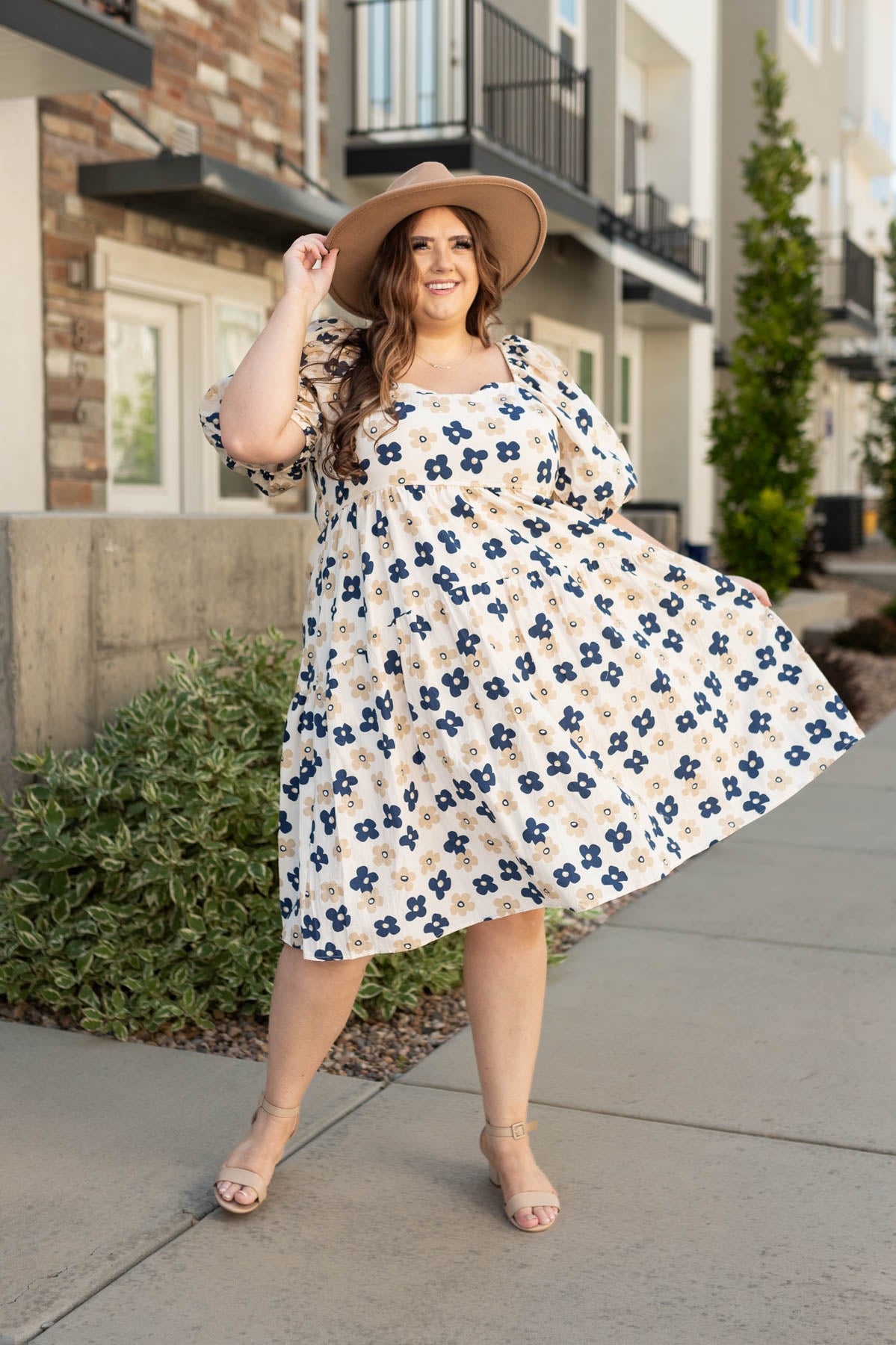 Short sleeve plus size cream floral dress with square neck