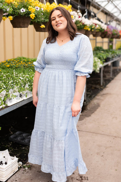 Plus size sky blue maxi dress with short sleeves