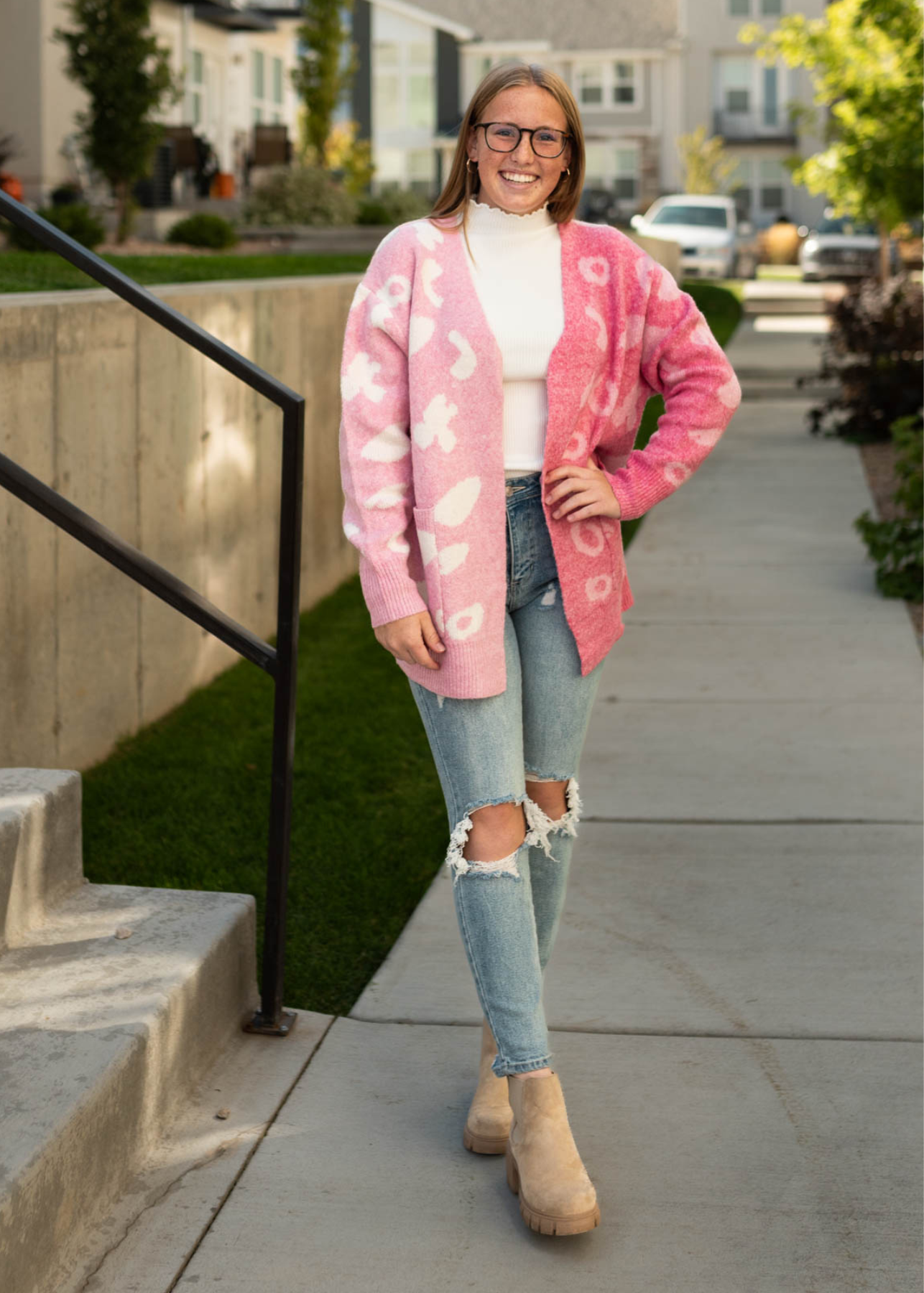 Long sleeve pink cardigan with spots