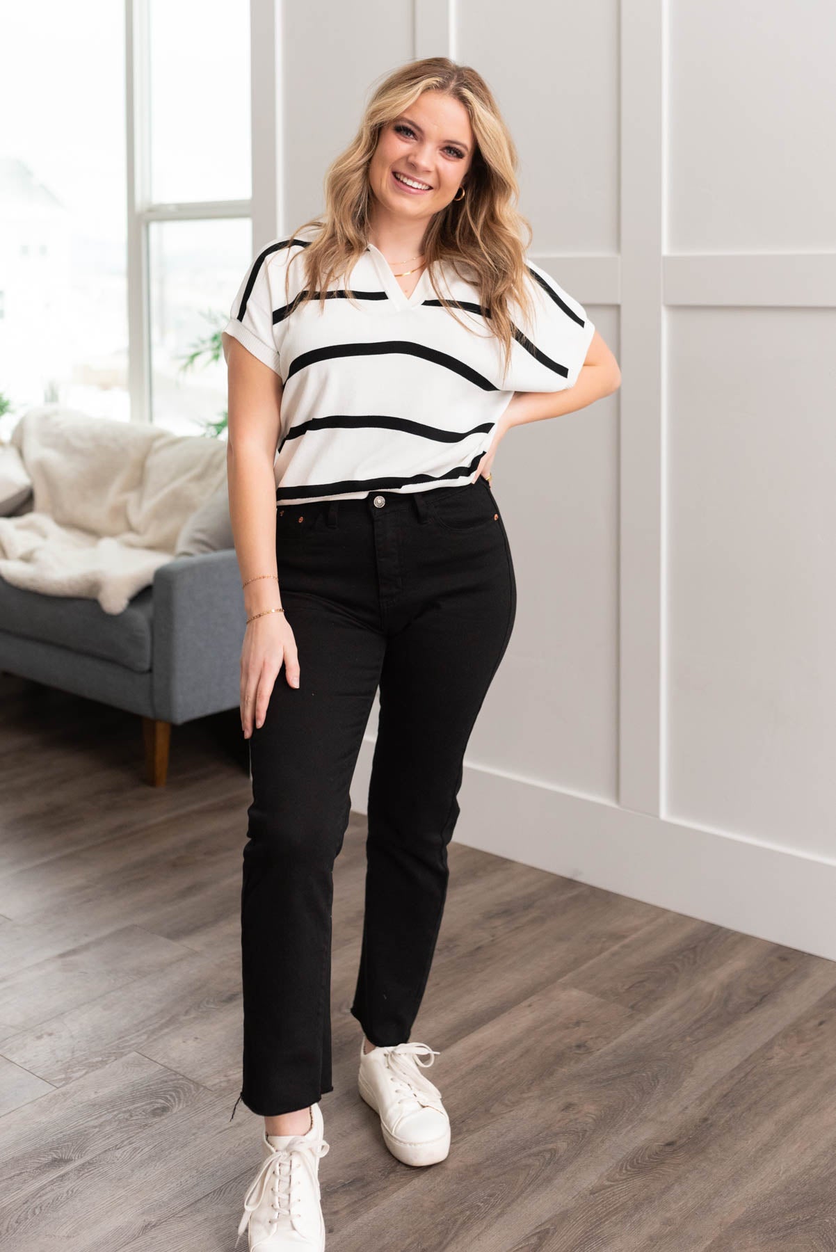 White stripe top with short sleeves and a collar