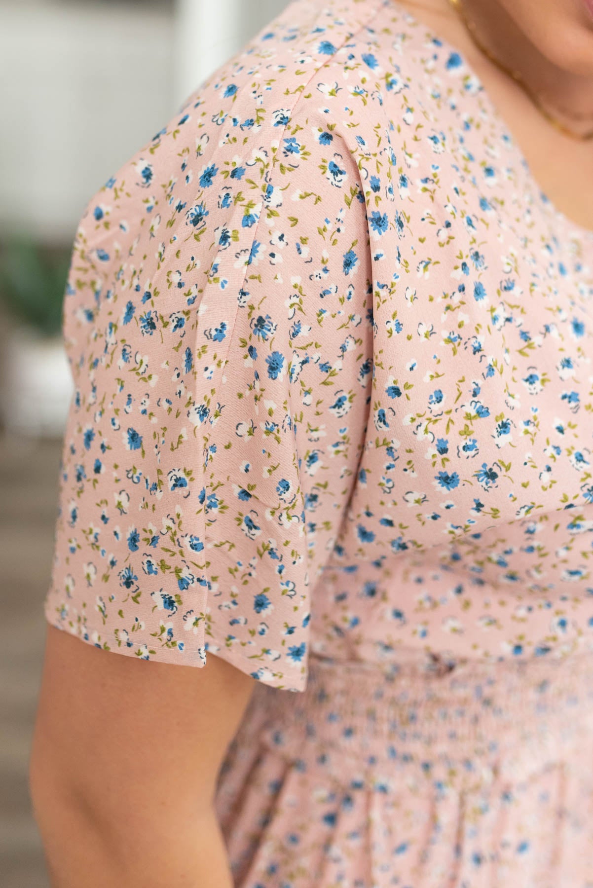 Close up of the sleeve on the pink floral dress