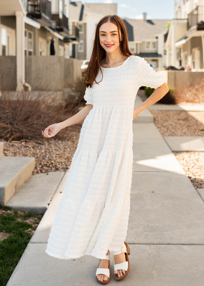 White textured maxi dress with short sleeves