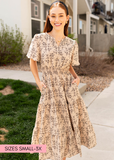Short sleeve taupe patterned dress