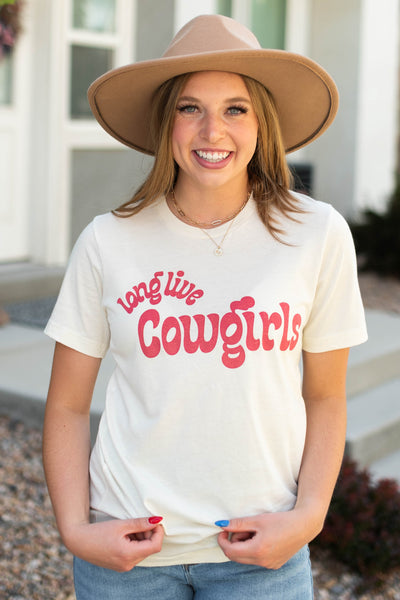Grapic tee long live cowgirls ivory short sleeve tee