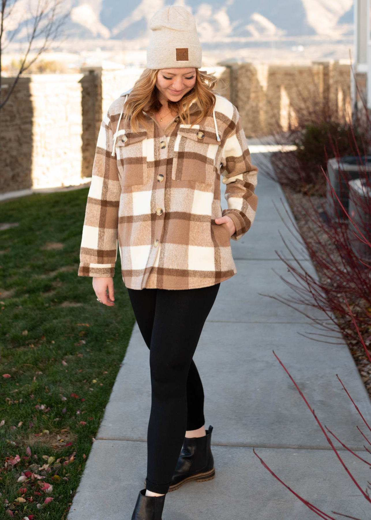Long sleeve taupe button down shacket