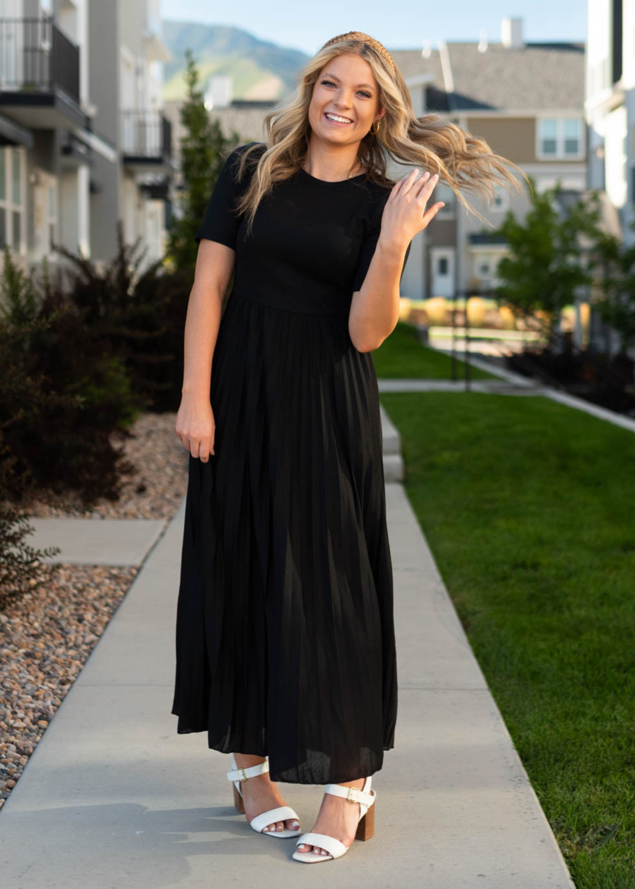 Short sleeve long black dress