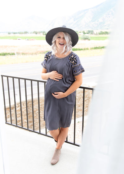 Dressing Through Pregnancy & Right into Motherhood