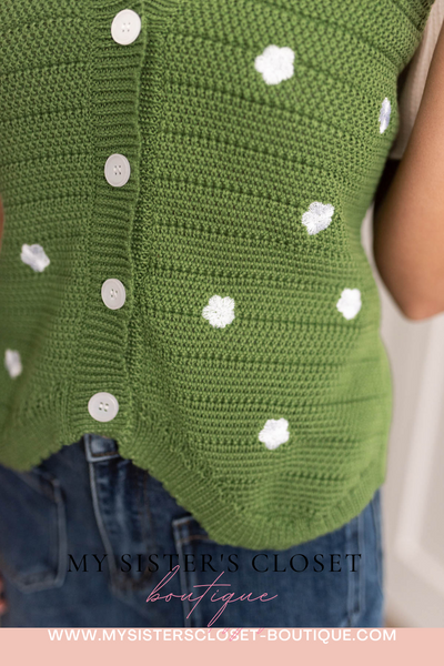 Spring Fling: Styling Sweater Vests with Cheerful Flair!