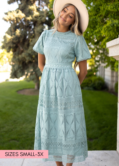 Dark seafoam lace dress with short sleeves