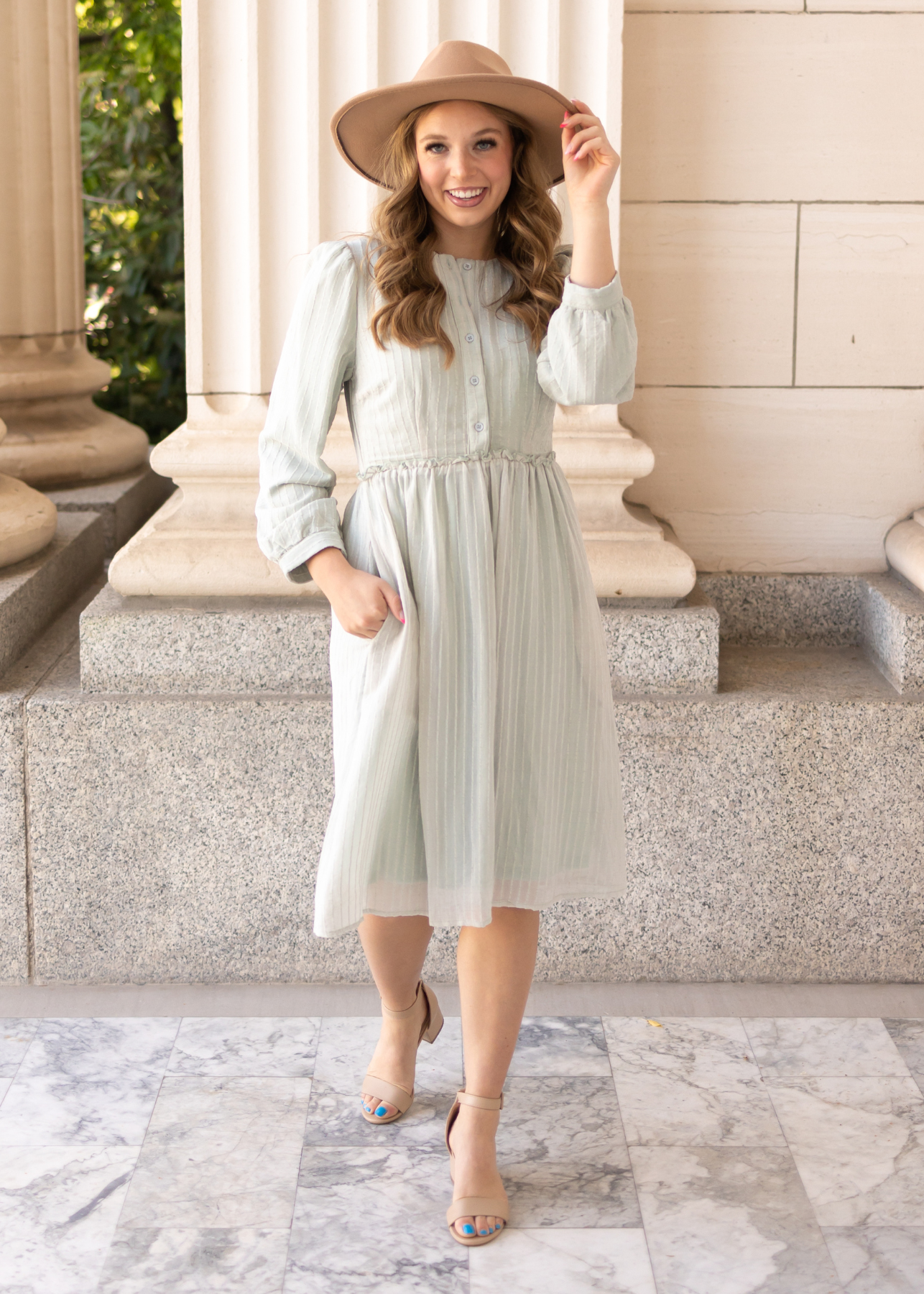 Sage dress with long sleeves and button up bodice