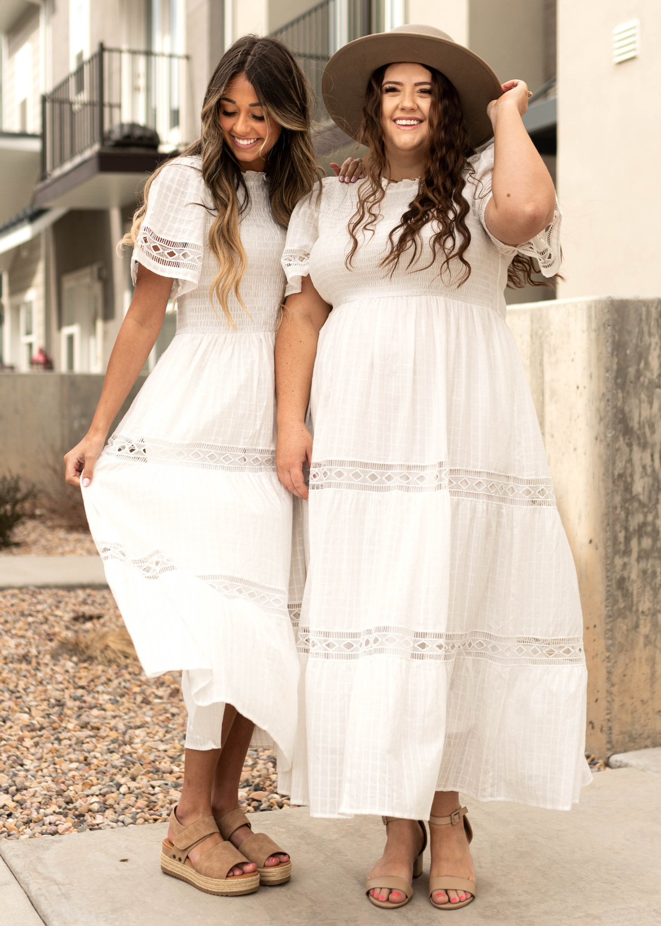 White short sleeve dress with lace detail small thru 3x