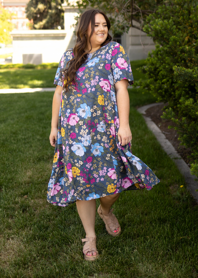 Short sleeve navy floral dress