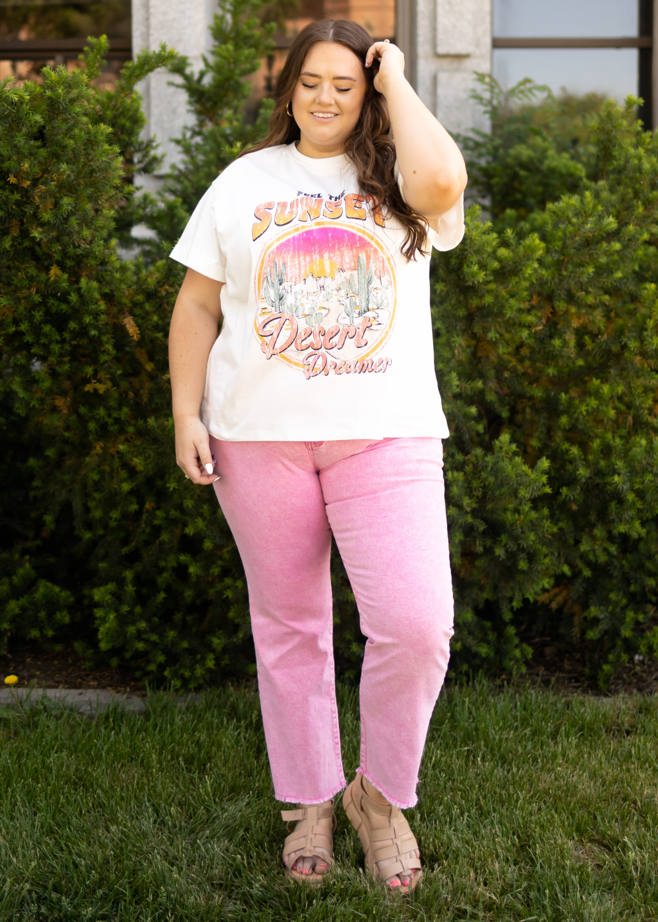 Plus size sunset white tee