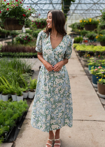 Short sleeve blue floral button down dress