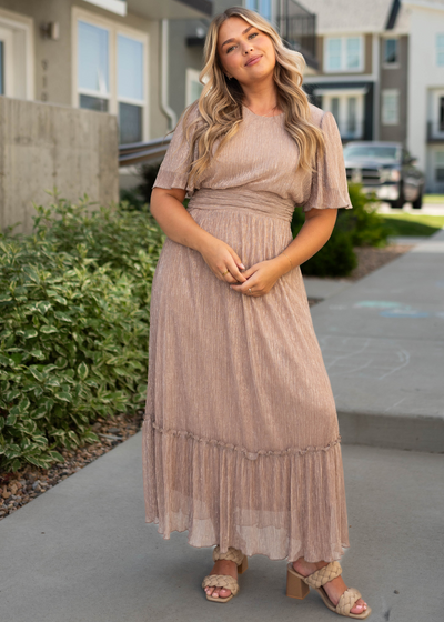 Short sleeve champagne dress with elastic waist