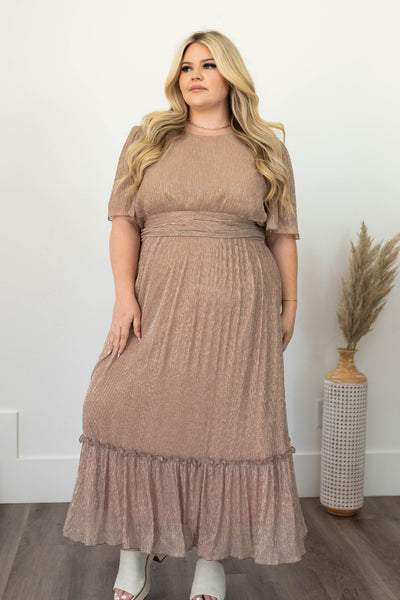 Plus size short sleeve champagne dress with ruffle at the bottom