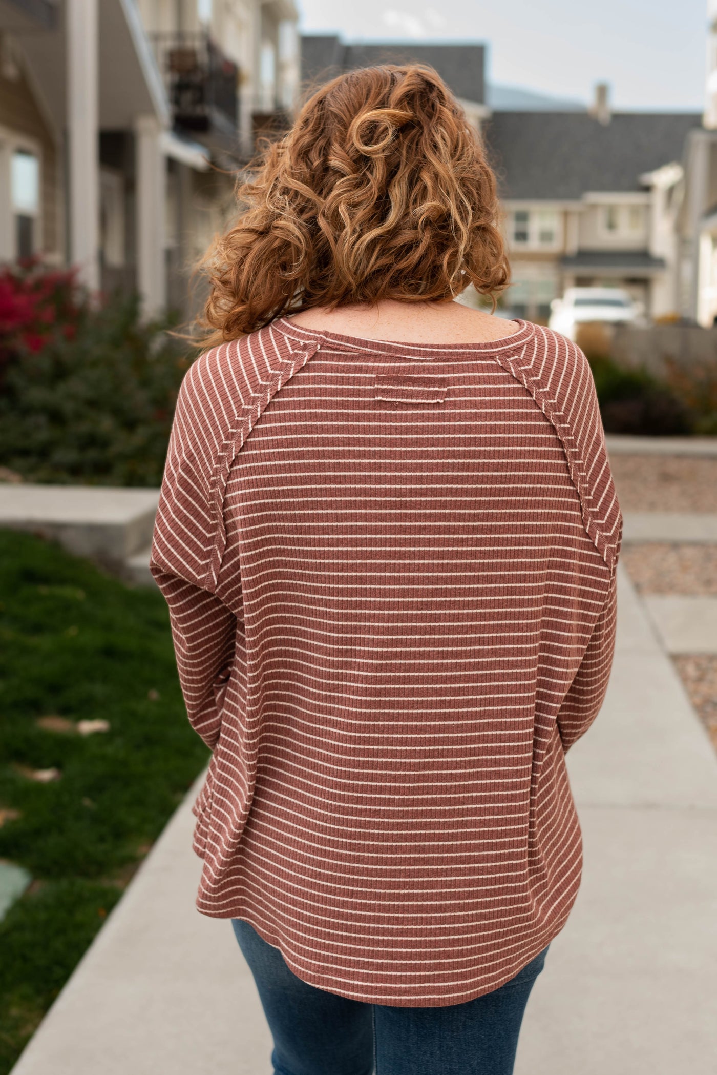 Back view of the rust ribbed top