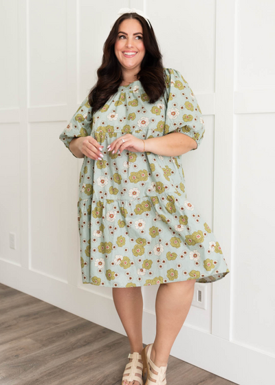 Short sleeve plus size sage floral dress