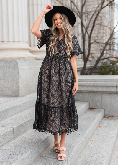Short sleeve lace black dress with nude lining