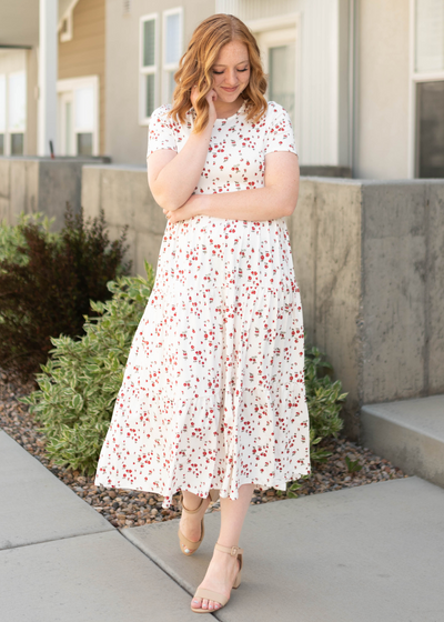 Short sleeve white dress with little red flowers