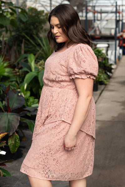Side view of the dusty pink lace tiered dress