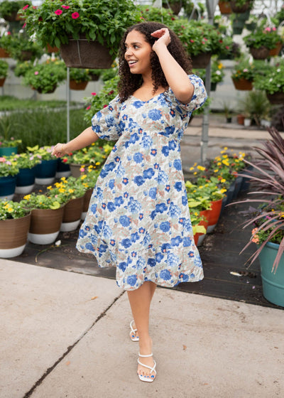 Blue floral dress with short sleeves
