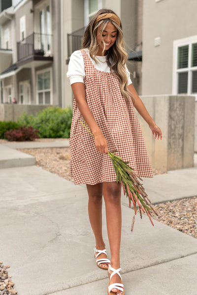 Cinnamon dress that is above the knee
