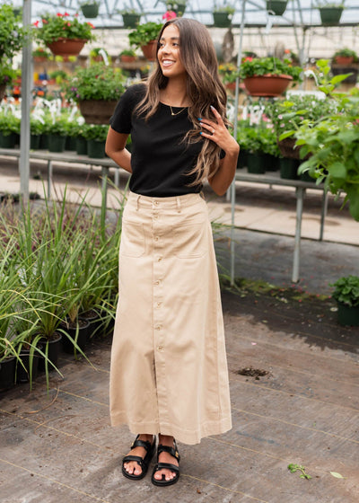 Short sleeve black ribbed top