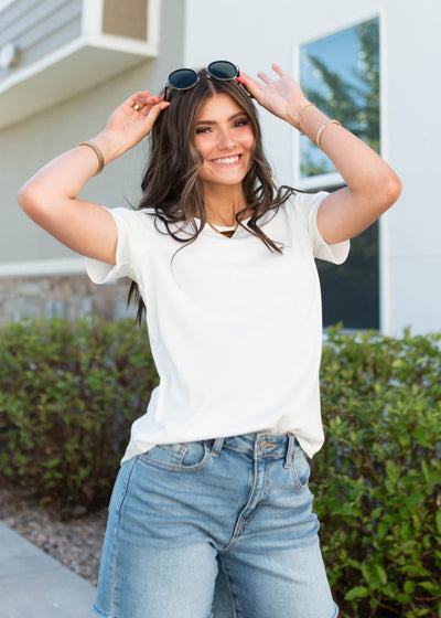 Short sleeve white ribbed top