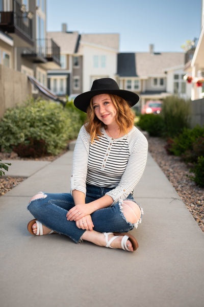 White stripe top with black stripes and 3/4 shirt sleeves