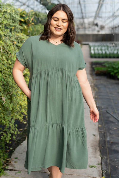 Plus size jade tiered dress with pockets