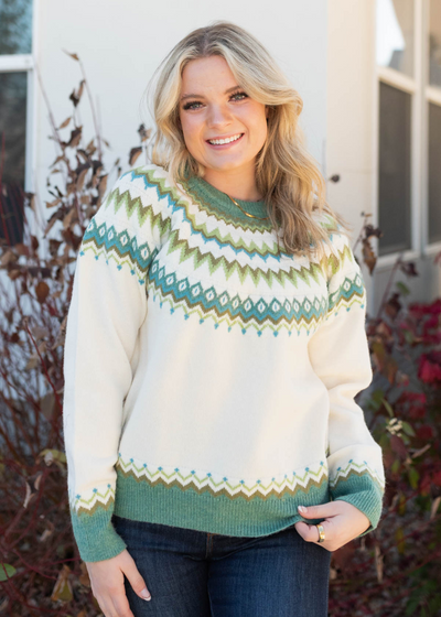 Long sleeve cream pattern sweater