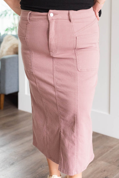 Front view of the plus size mauve maxi skirt
