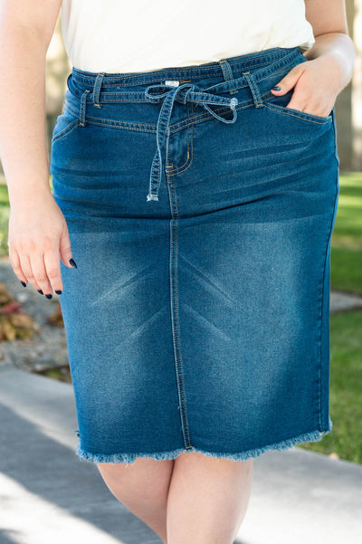 Plus size denim indigo skirt with pockets and ties at the waist