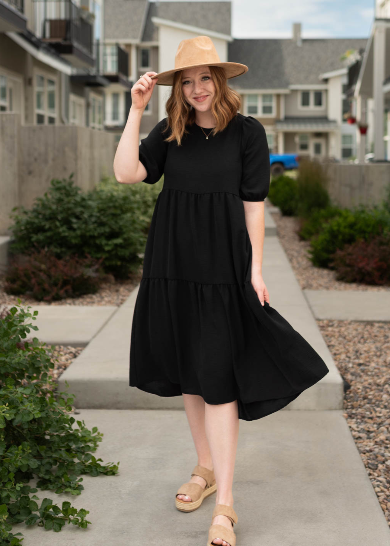 Short sleeve Brooklynn black dress