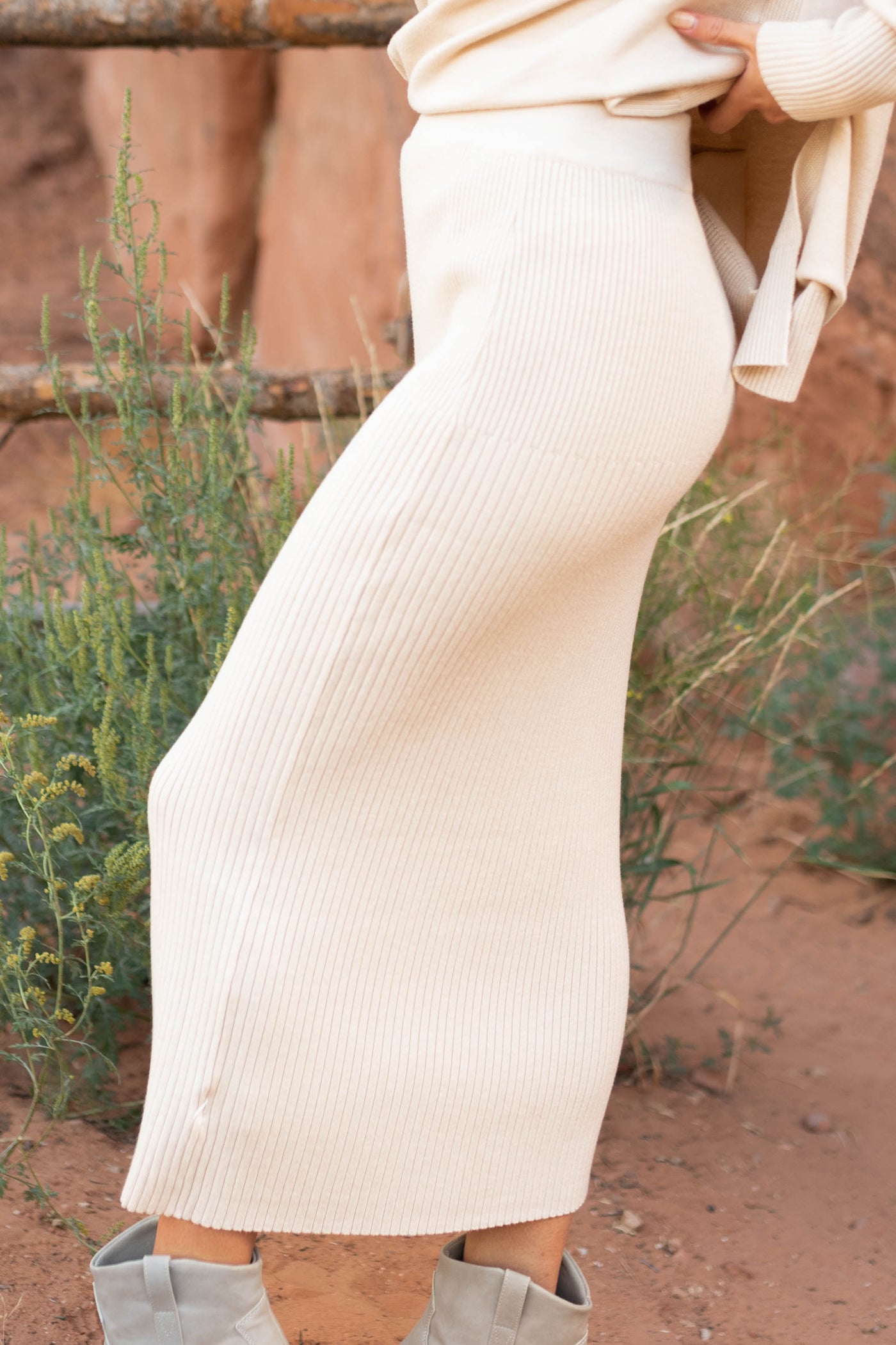 Side view of a oatmeal skirt