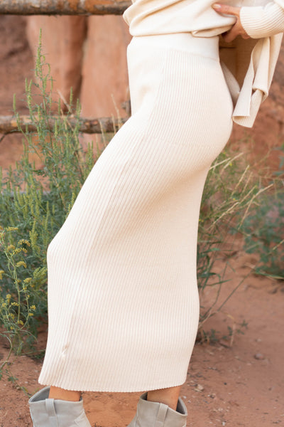 Side view of a oatmeal skirt