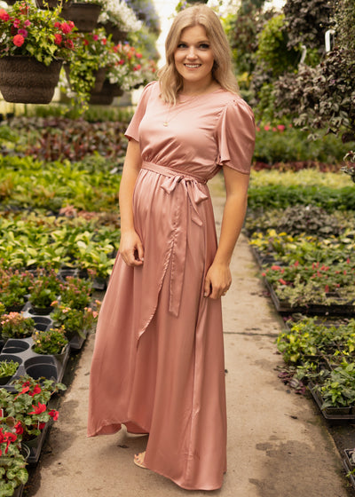 Short sleeve blush wrap dress that ties at the waist