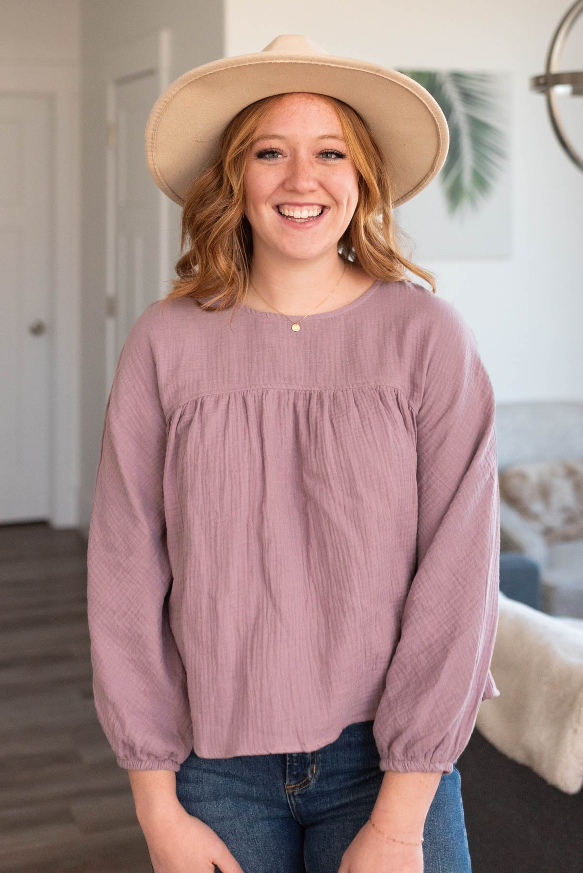 Mauve blouse with long sleeves