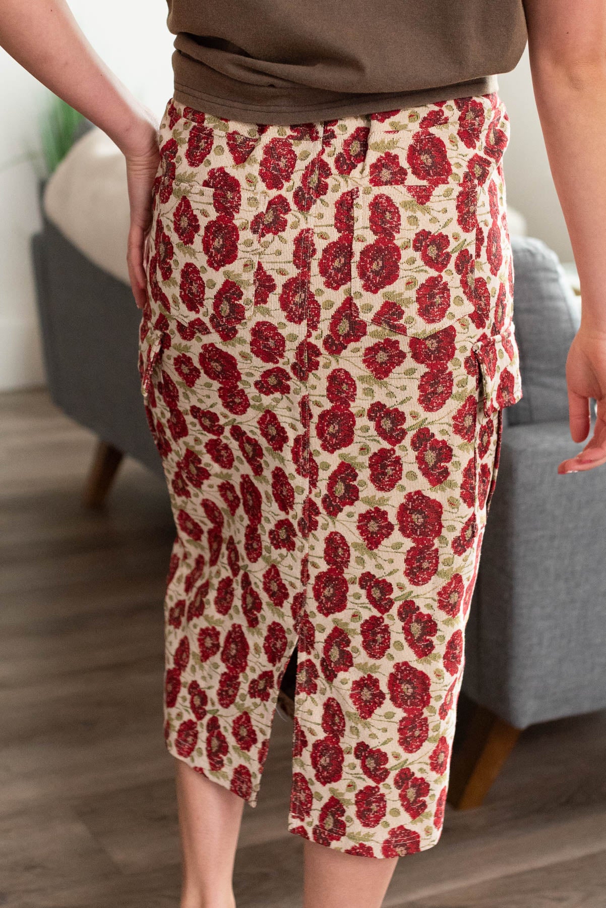 Back view of the red floral cargo skirt