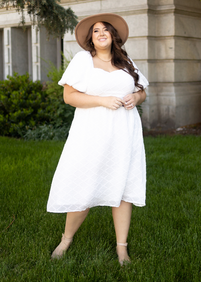 Plus size white dress with sweetheart neck