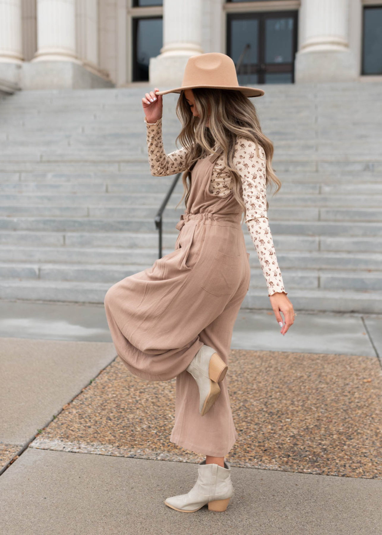 Mocha jumpsuit with pockets
