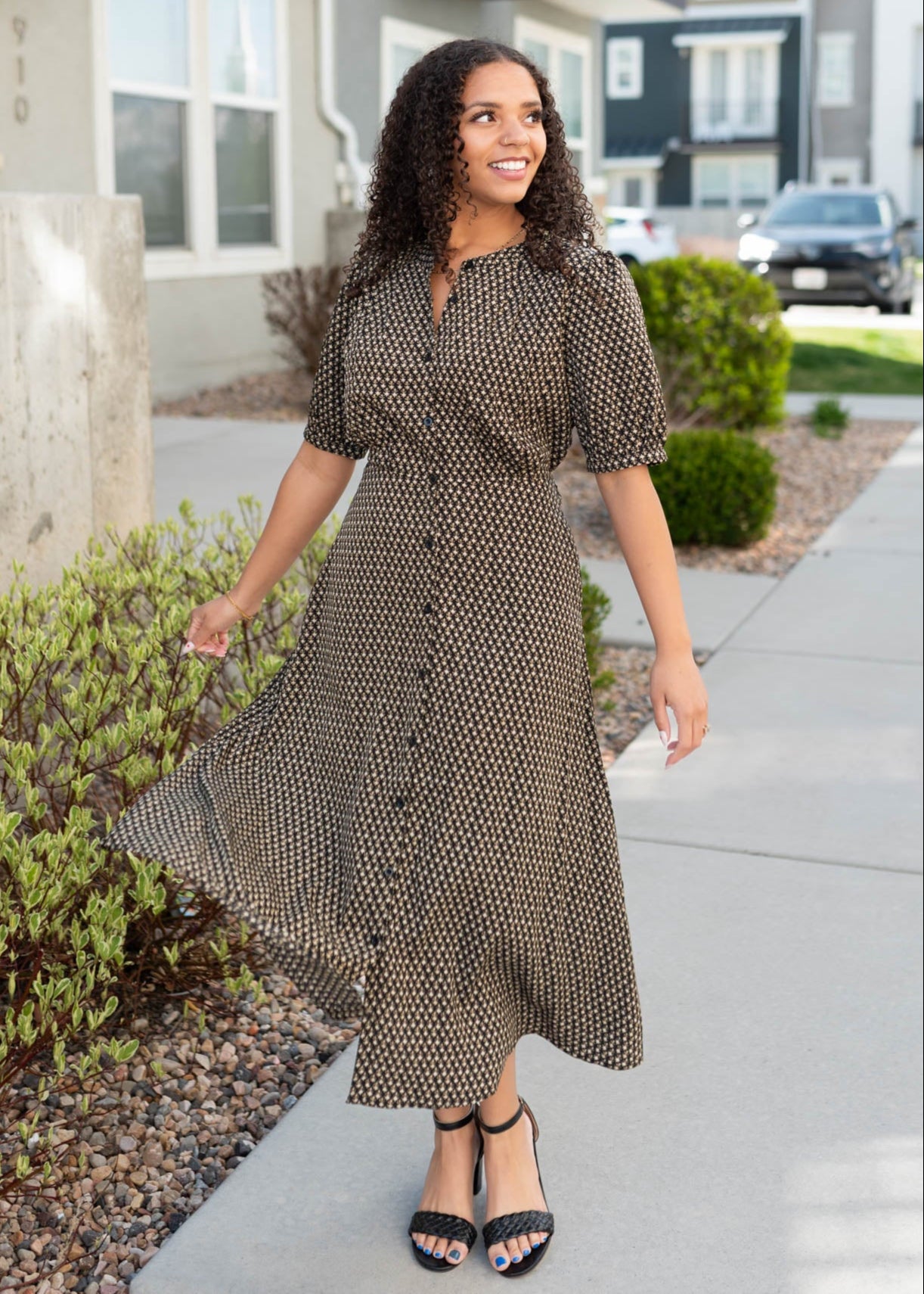 Black dress with short sleeves