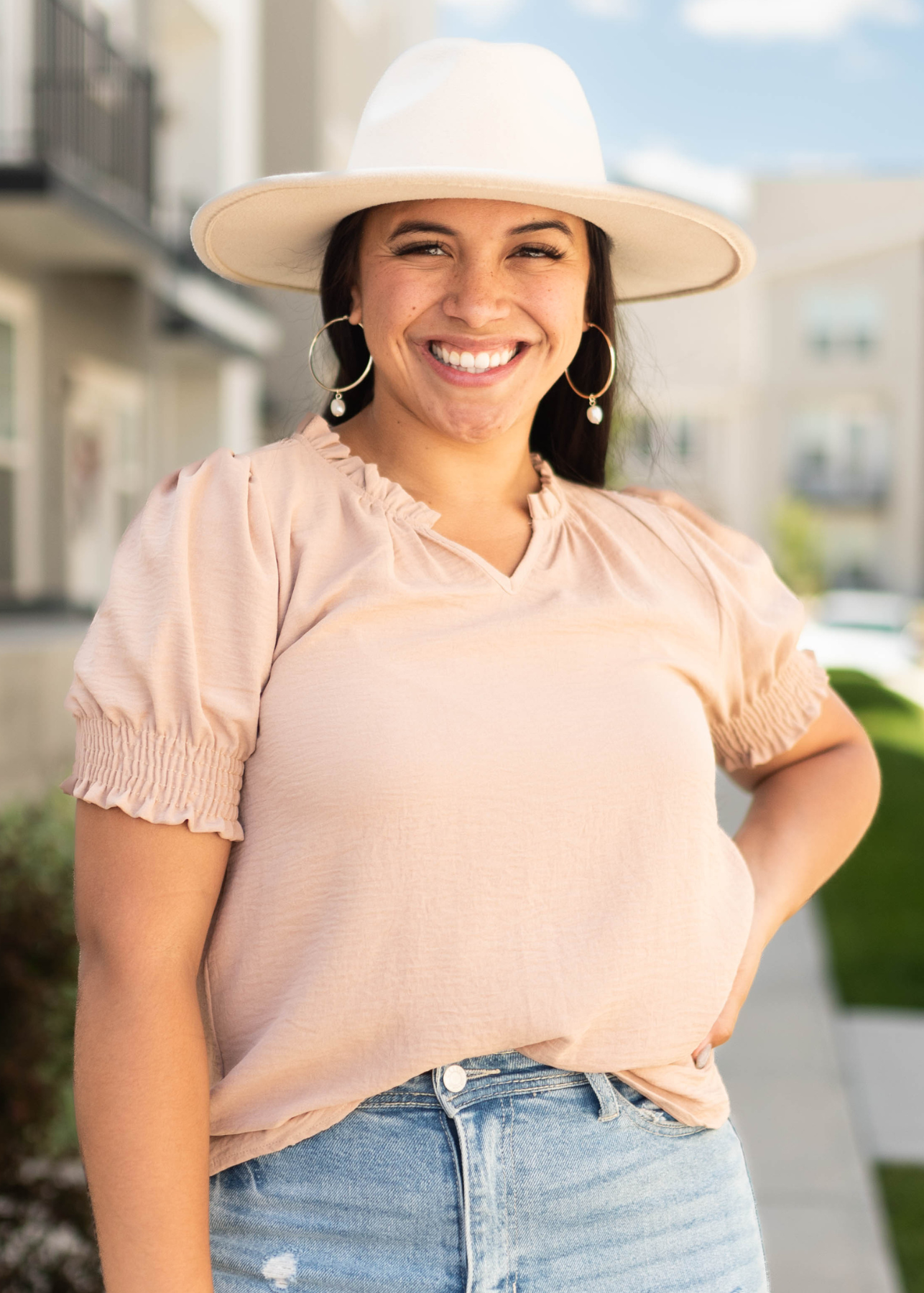 Short sleeve sand top