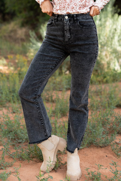 Black pants with pockets