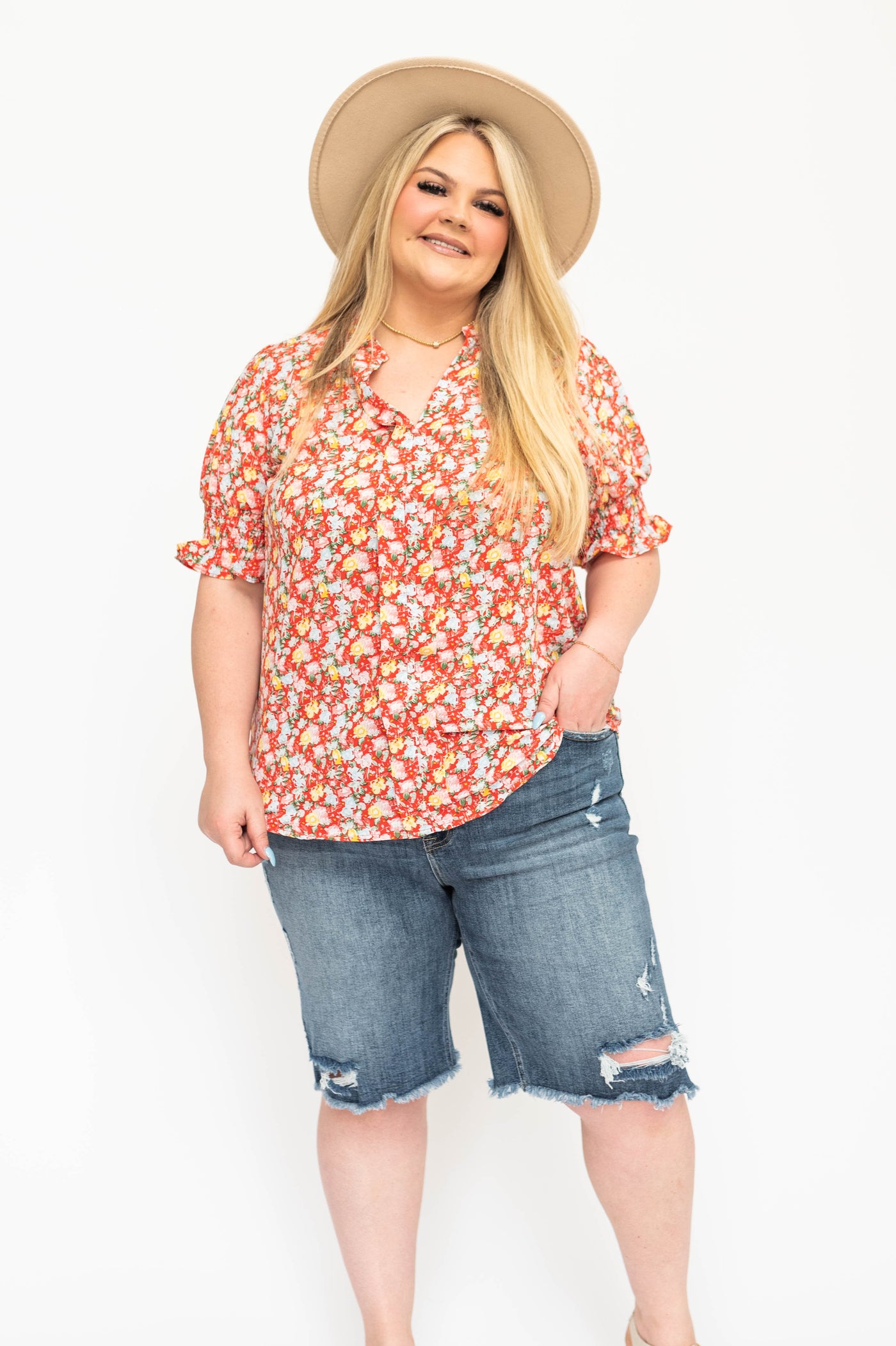 Plus size red floral short sleeve with flowers