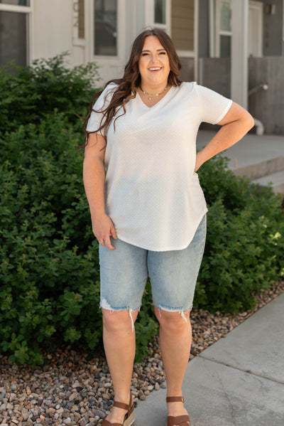Plus size short sleeve white tee