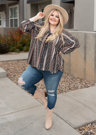 Plus size patterned black top