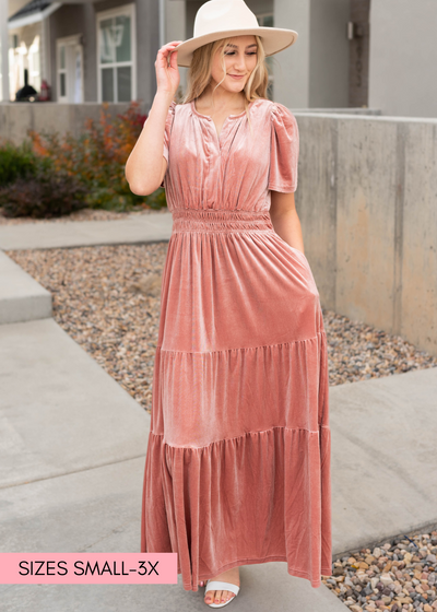 Velvet blush dress with pockets